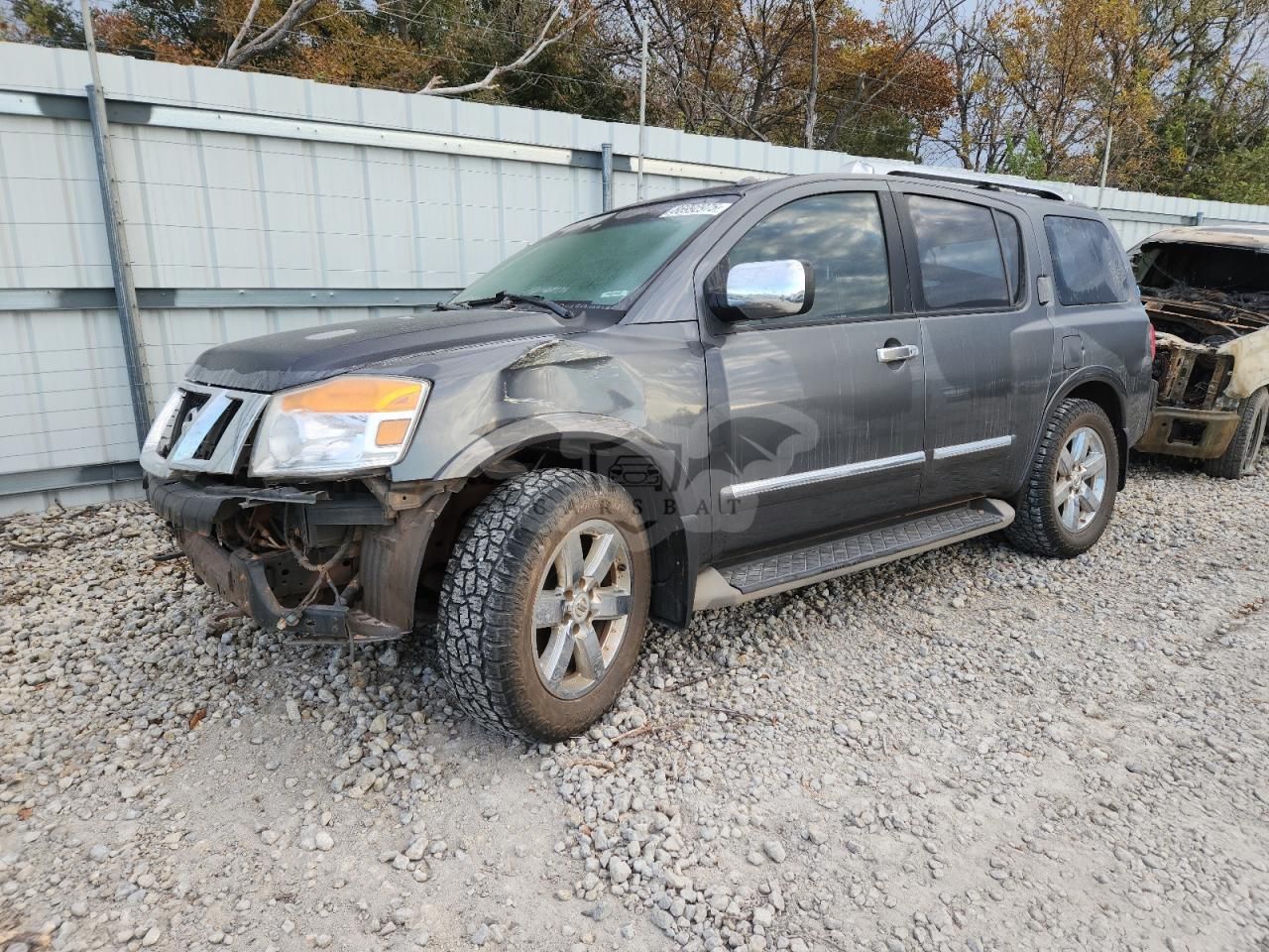 Nissan Armada SV 5.6L 8 2012