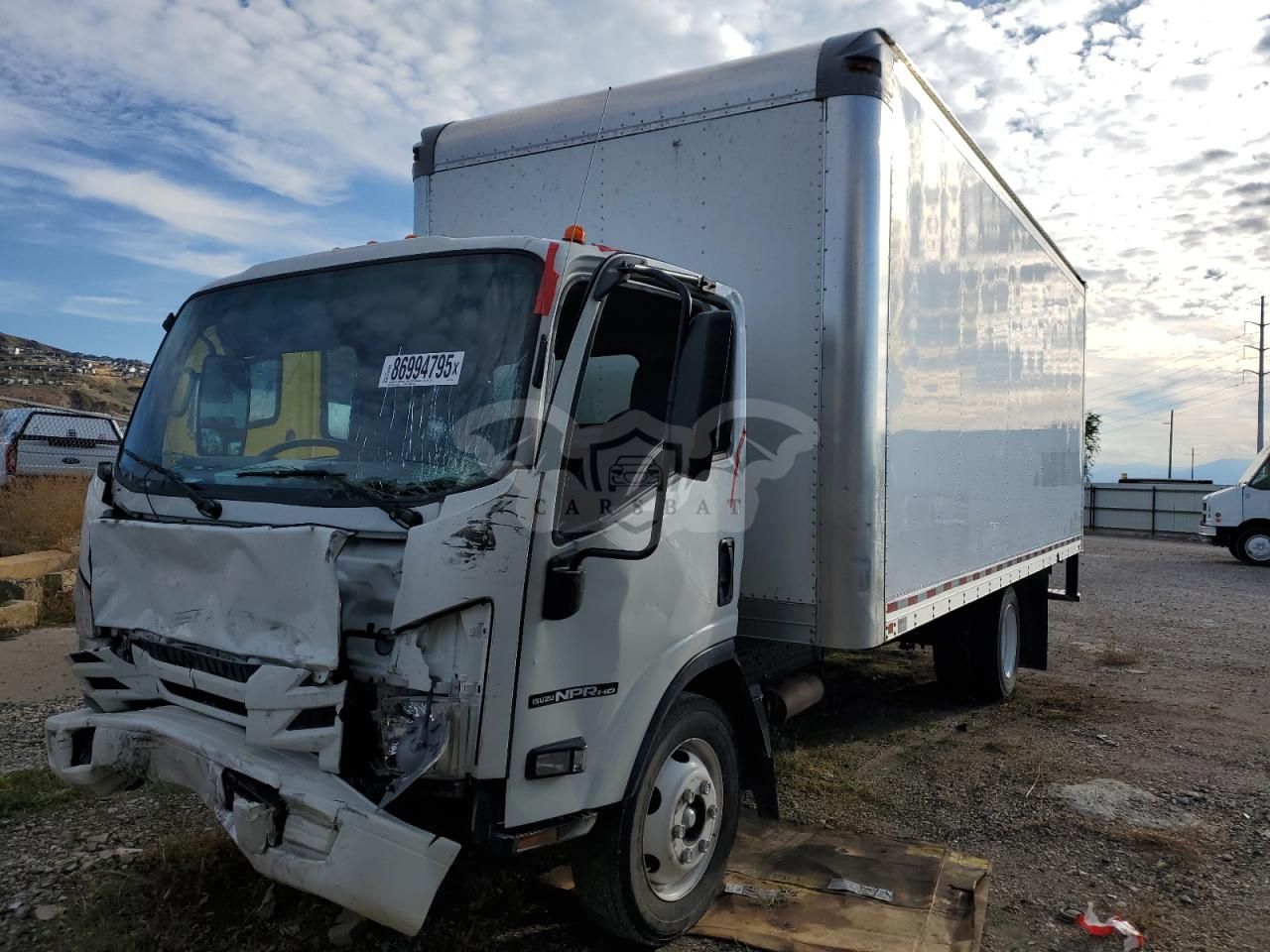 Isuzu NPR 6.0L 8 2019