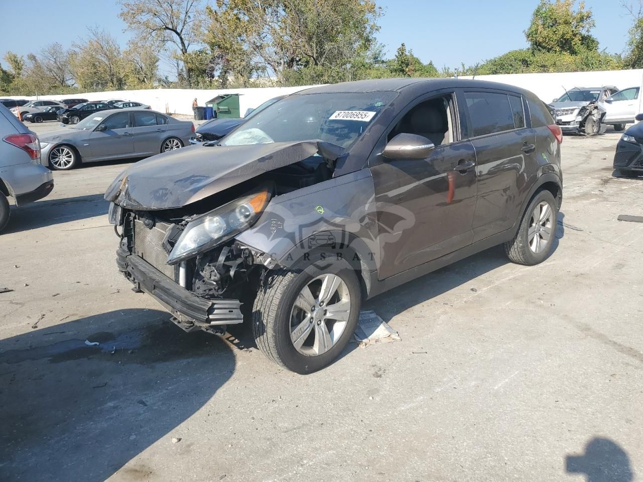 Kia Spectra BASE 2.4L 4 2013