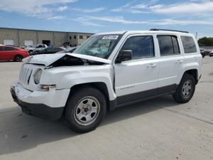 Jeep Patriot SPORT 2.4L 4 2013