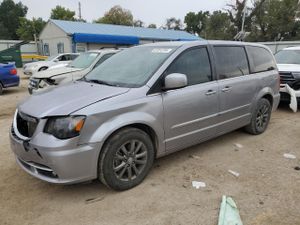 Chrysler Town & Country S 3.6L 6 2015