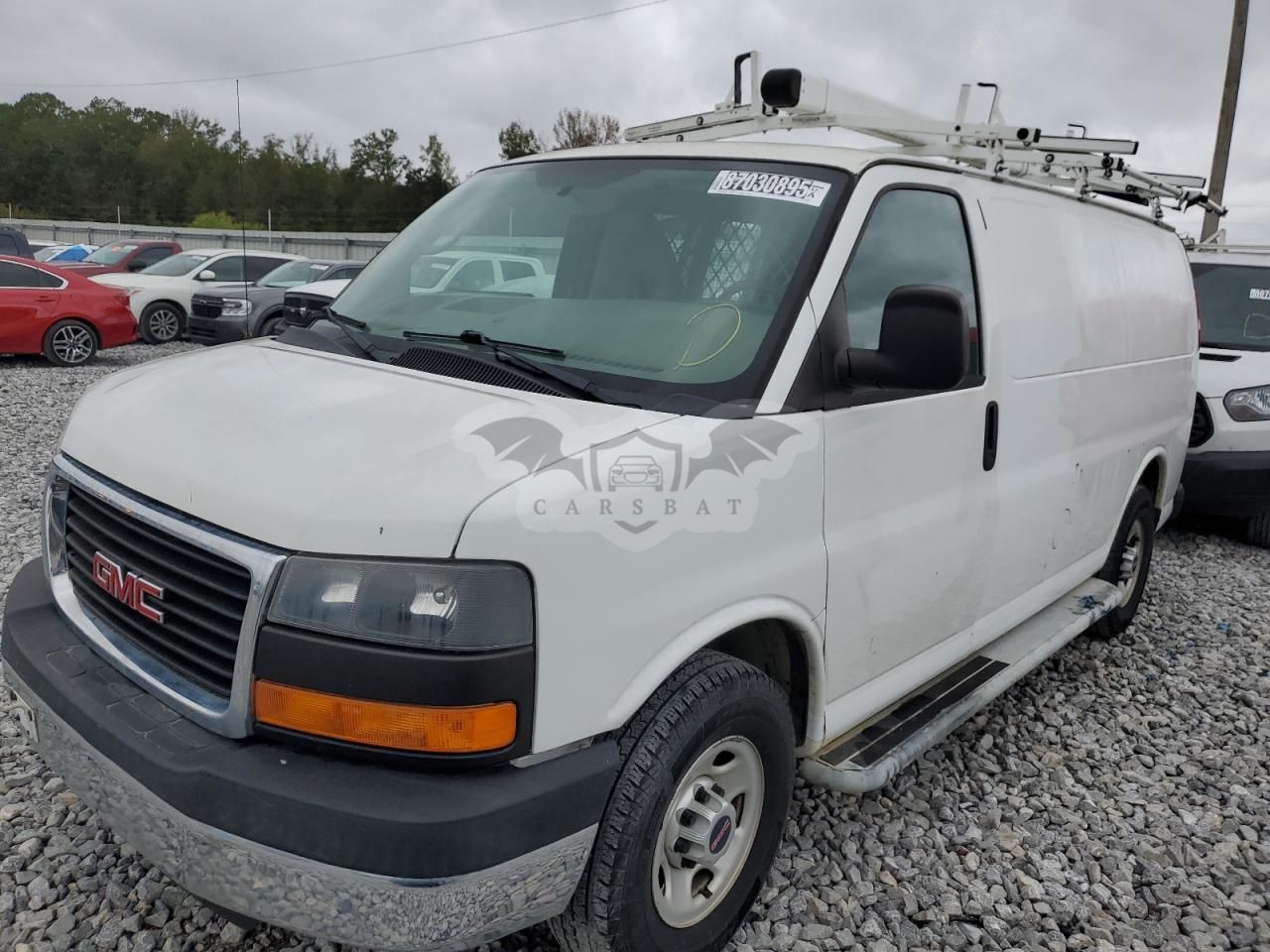 GMC Savana G2500 4.8L 8 2015