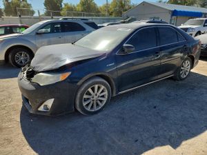 Toyota Camry HYBRID 2.5L 4 2014
