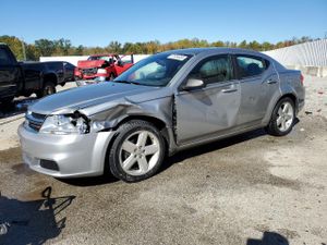 Dodge Avenger SE 2.4L 4 2013