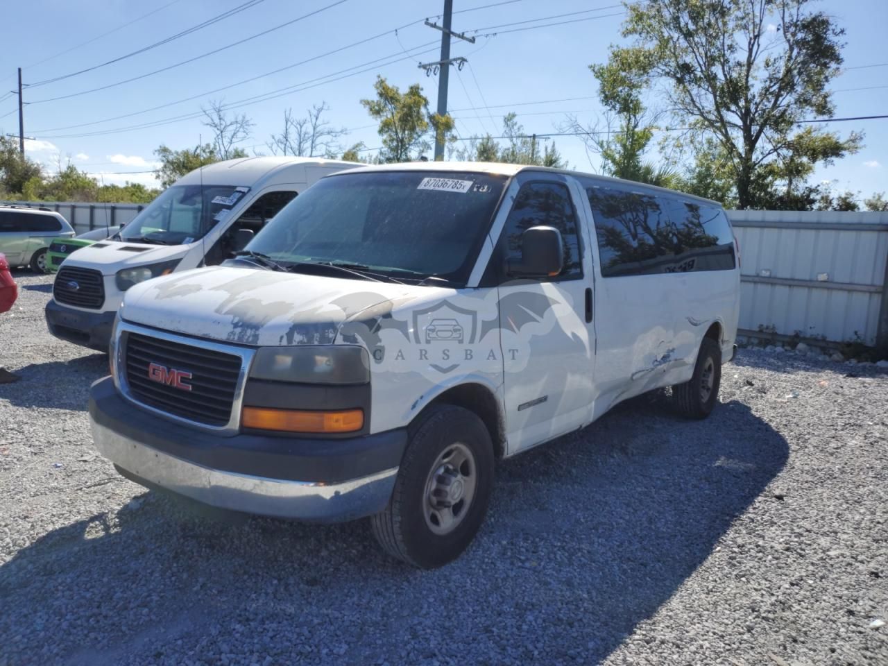 GMC Savana G3500 6.0L 8 2005