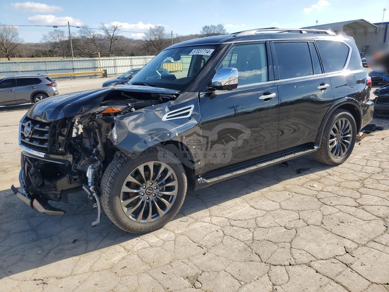 Nissan Armada PLATINUM 5.6L  8 2024