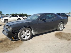 Dodge Challenger 3.6L 6 2011