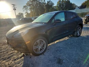 Porsche Macan 2.0L 4 2017