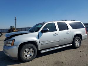 Chevrolet Suburban C1500 LS 5.3L 8 2013