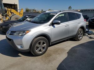 Toyota Rav4 XLE 2.5L 4 2015