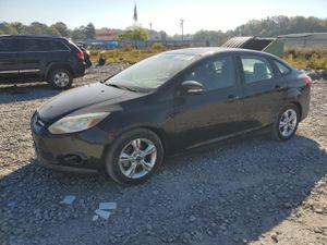 Ford Focus SE 2.0L 4 2014