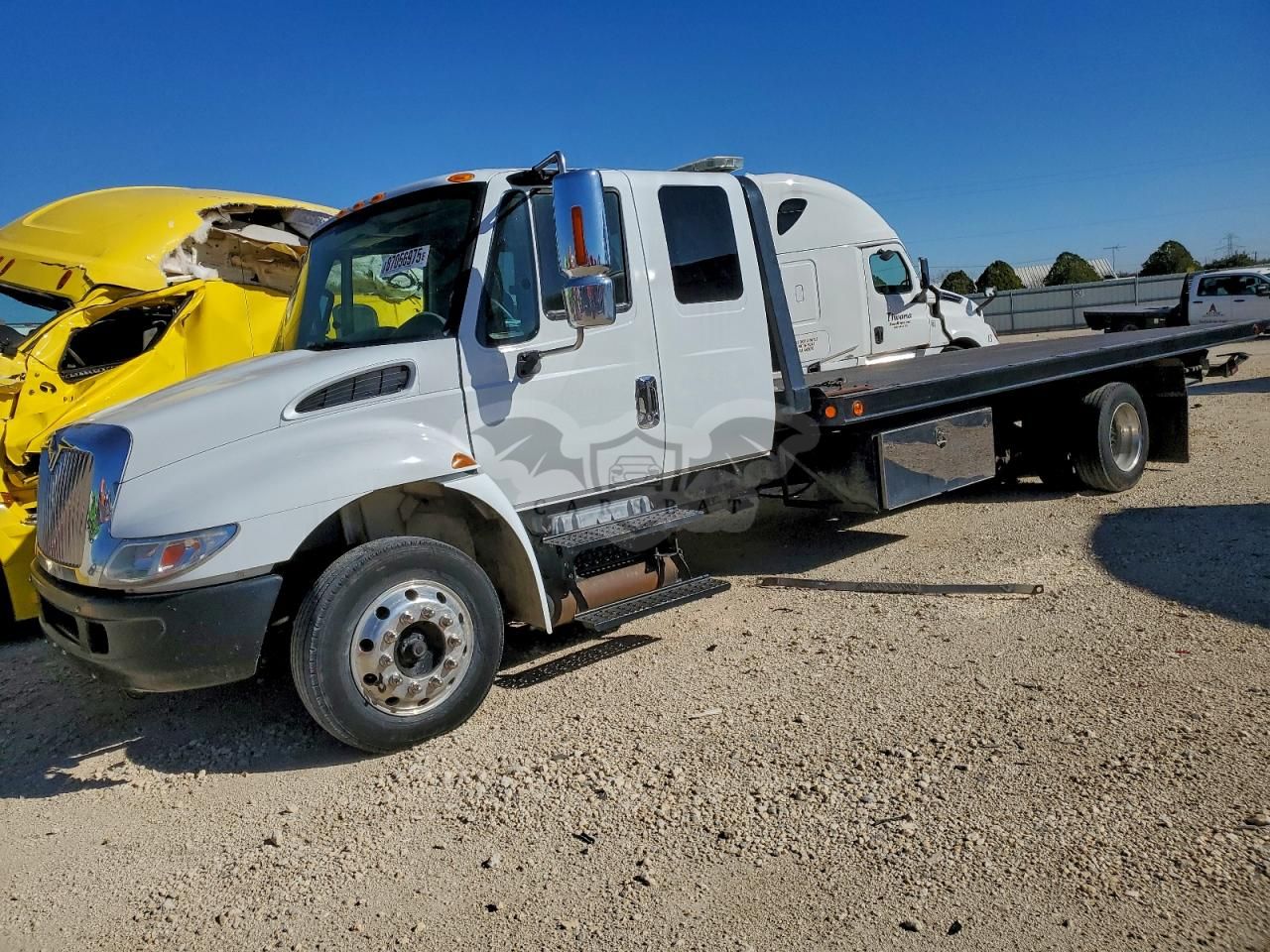 International DuraStar / 4000 4300 6.4L 8 2013