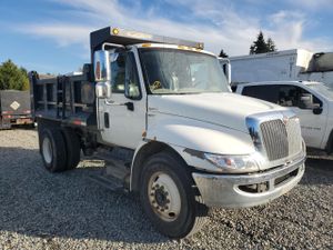 International DuraStar / 4000 4300 7.6L 6 2011