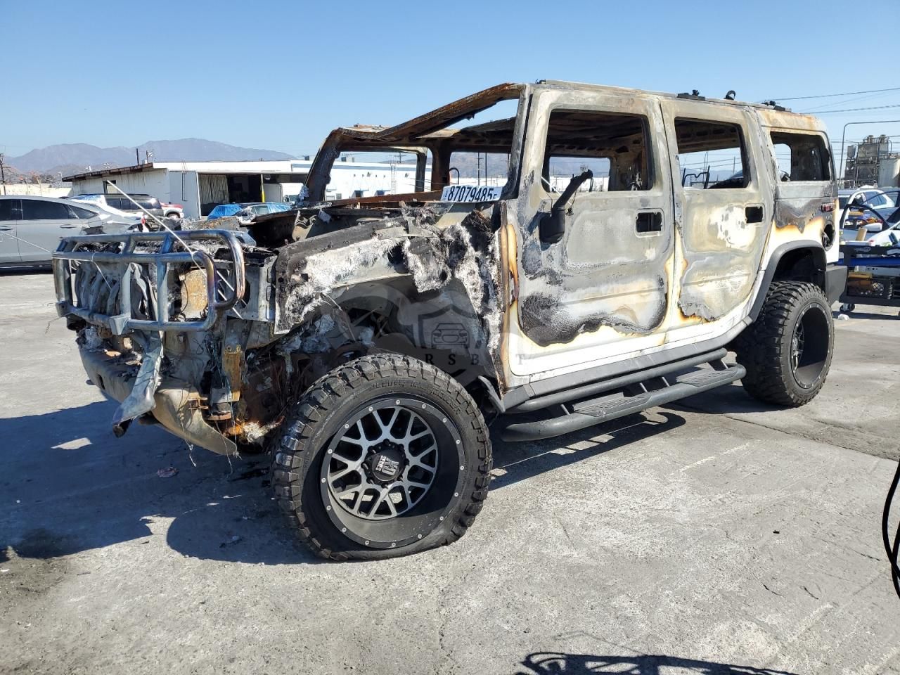 Hummer H2 6.0L 8 2003