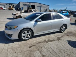 Toyota Camry BASE 2.5L 4 2012
