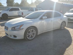 Nissan Maxima S 3.5L 6 2013