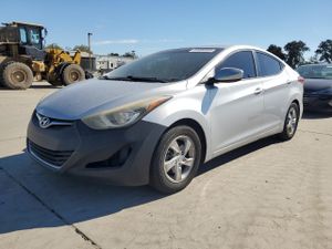 Hyundai Elantra SE 1.8L 4 2014