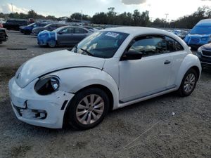 Volkswagen Beetle 2.5L 5 2014