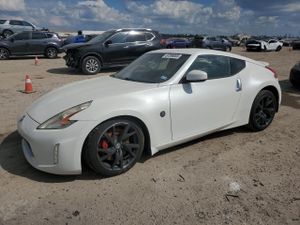Nissan 370z BASE 3.7L 6 2015