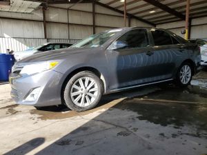 Toyota Camry BASE 2.5L 4 2012