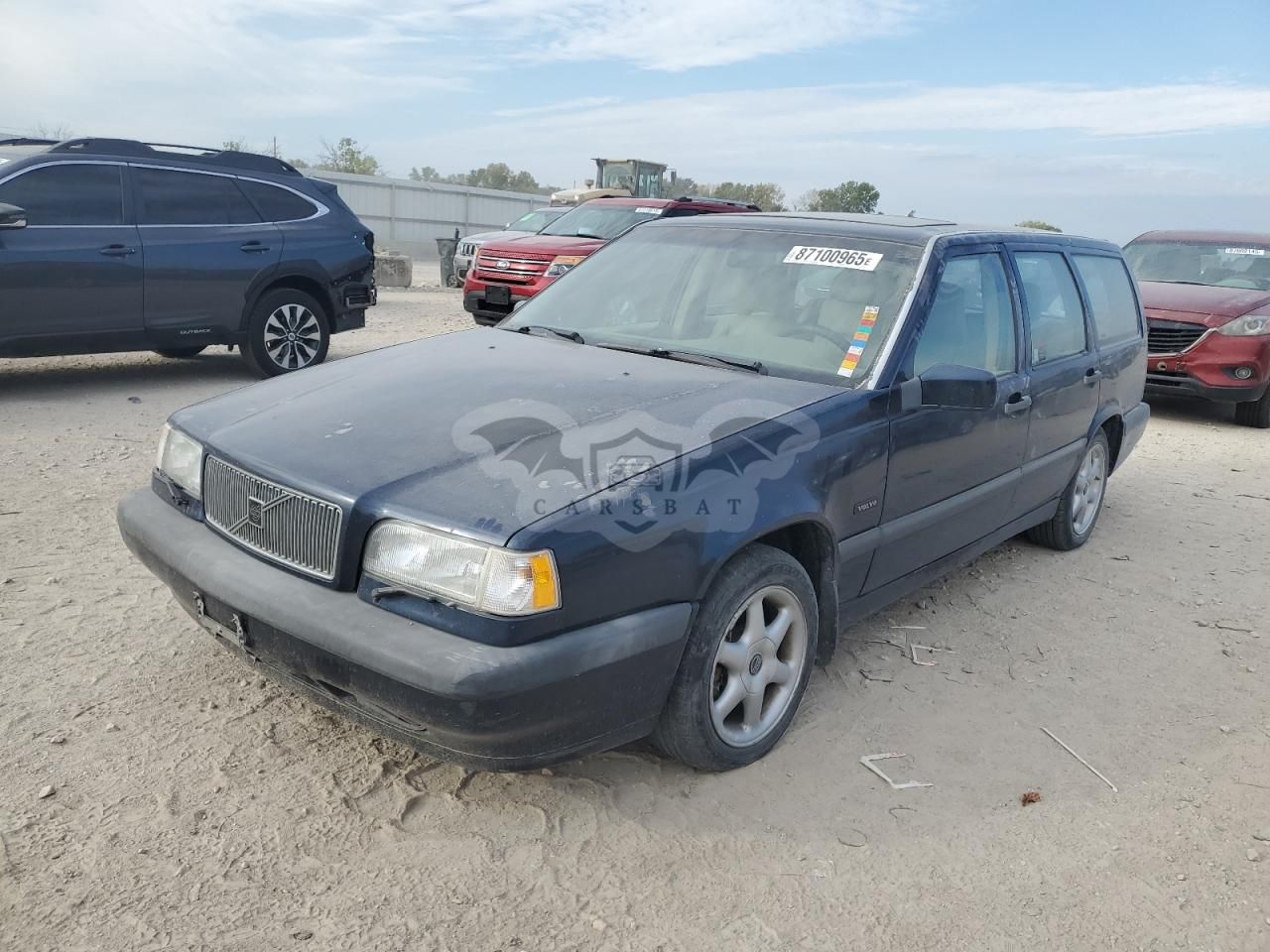 Volvo 850 BASE 2.4L 5 1996