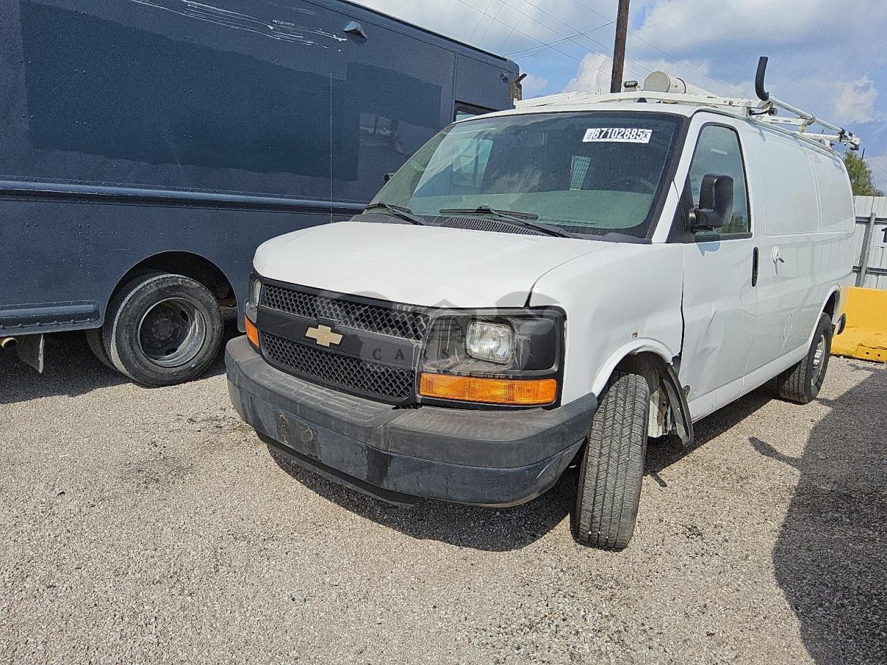 Chevrolet Express 4.8L 8 2013