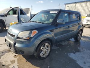 Kia Soul + 2.0L 4 2011