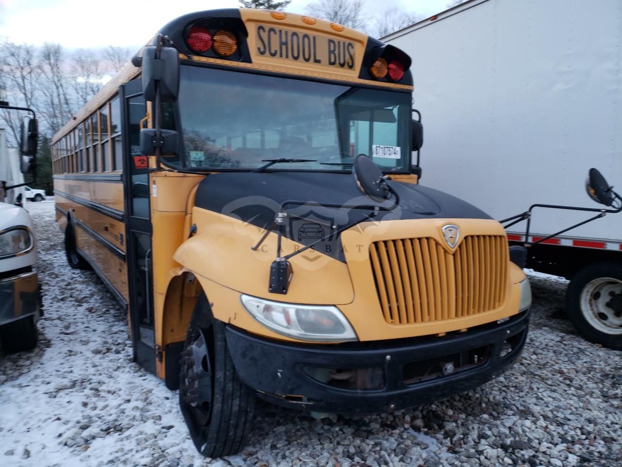 IC Corporation CE Series CE 6.4L 8 2015