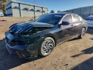 Hyundai Elantra SEL 2.0L 4 2024