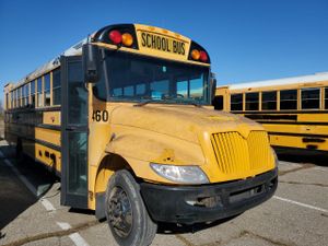 IC Corporation CE Series CE 6.4L 8 2013