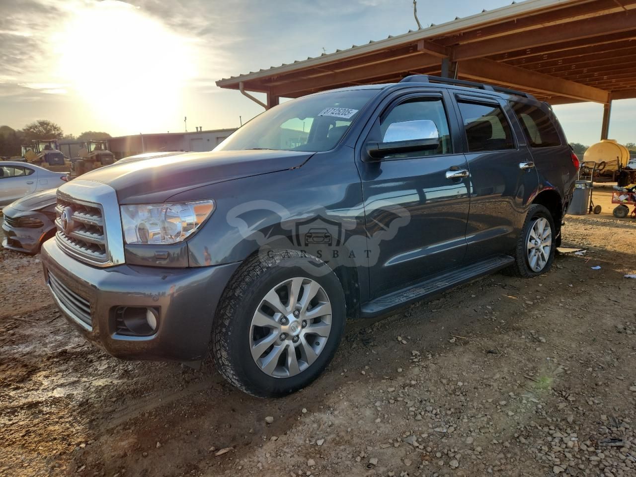 Toyota Sequoia LIMITED 5.7L 8 2010