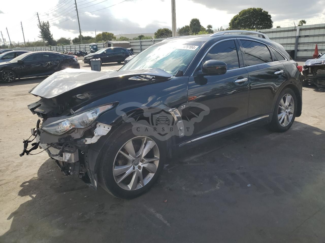Infiniti FX 3.7L 6 2013