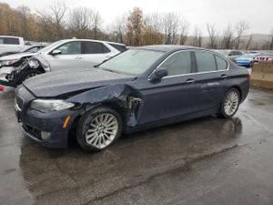 BMW 5 Series XI 3.0L 6 2011