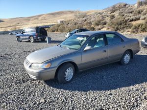 Toyota Camry CE 2.2L 4 1998