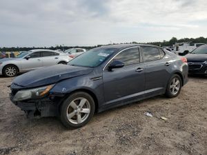 Kia Optima LX 2.4L 4 2015