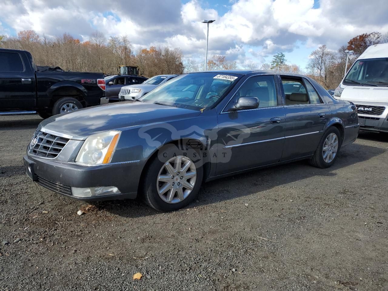 Cadillac DTS PREMIUM COLLECTION 4.6L 8 2011