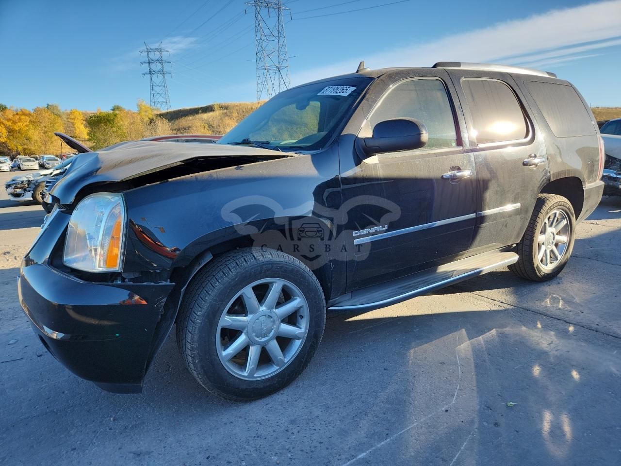 GMC Yukon DENALI 6.2L 8 2013