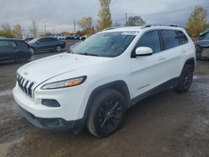 Jeep Cherokee LATITUDE 2.4L 4 2015