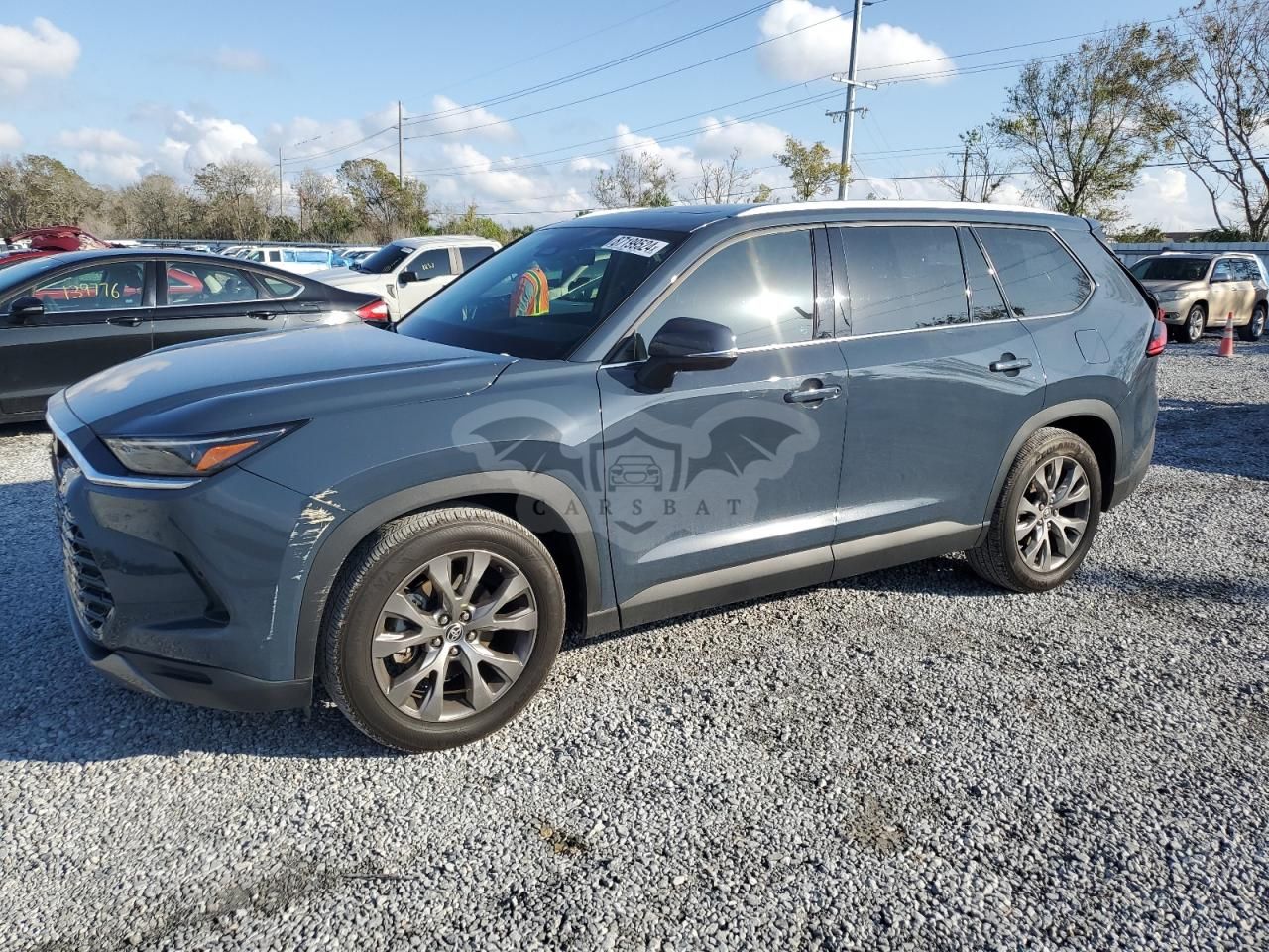 Toyota Grand Highlander XLE 2.4L 4 2024