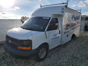 Chevrolet Express 6.0L 8 2010