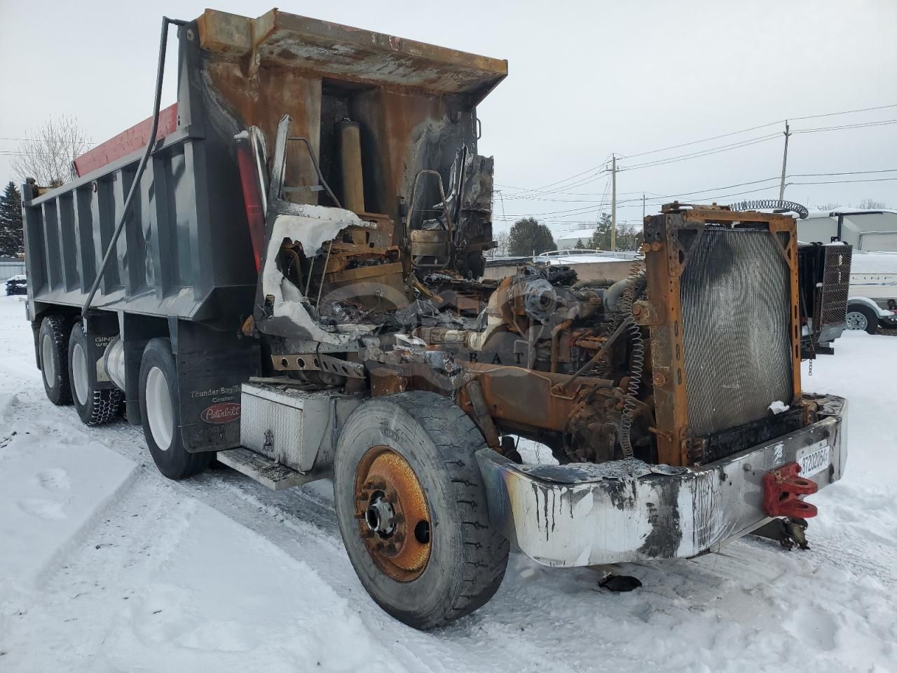Peterbilt 365/367 8.9L 6 2011
