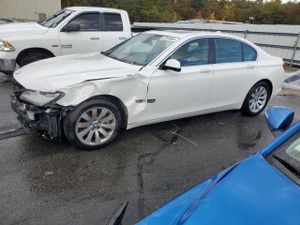 BMW 7 Series XI 4.4L 8 2011