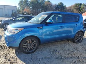 Kia Soul + 2.0L 4 2015
