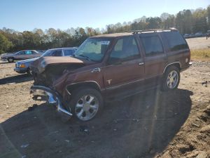 Chevrolet Tahoe K1500 5.7L 8 1999