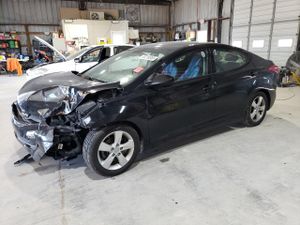 Hyundai Elantra GLS 1.8L 4 2013