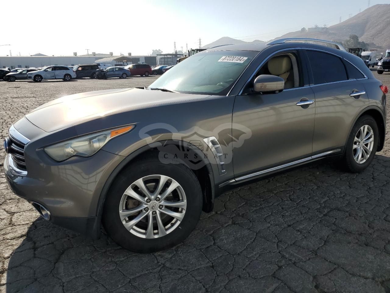 Infiniti FX 3.5L 6 2012