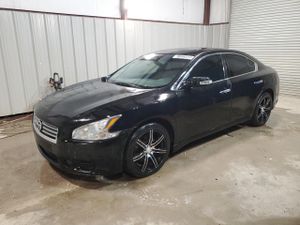 Nissan Maxima S 3.5L 6 2012
