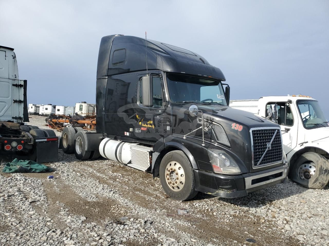 Volvo VN VNL 12.8L 6 2011