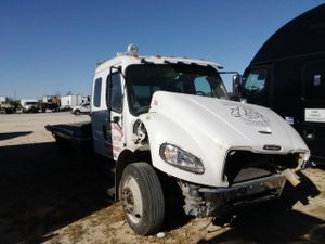 Freightliner Business Class M2 106 MEDIUM DUTY 6.7L 6 2015