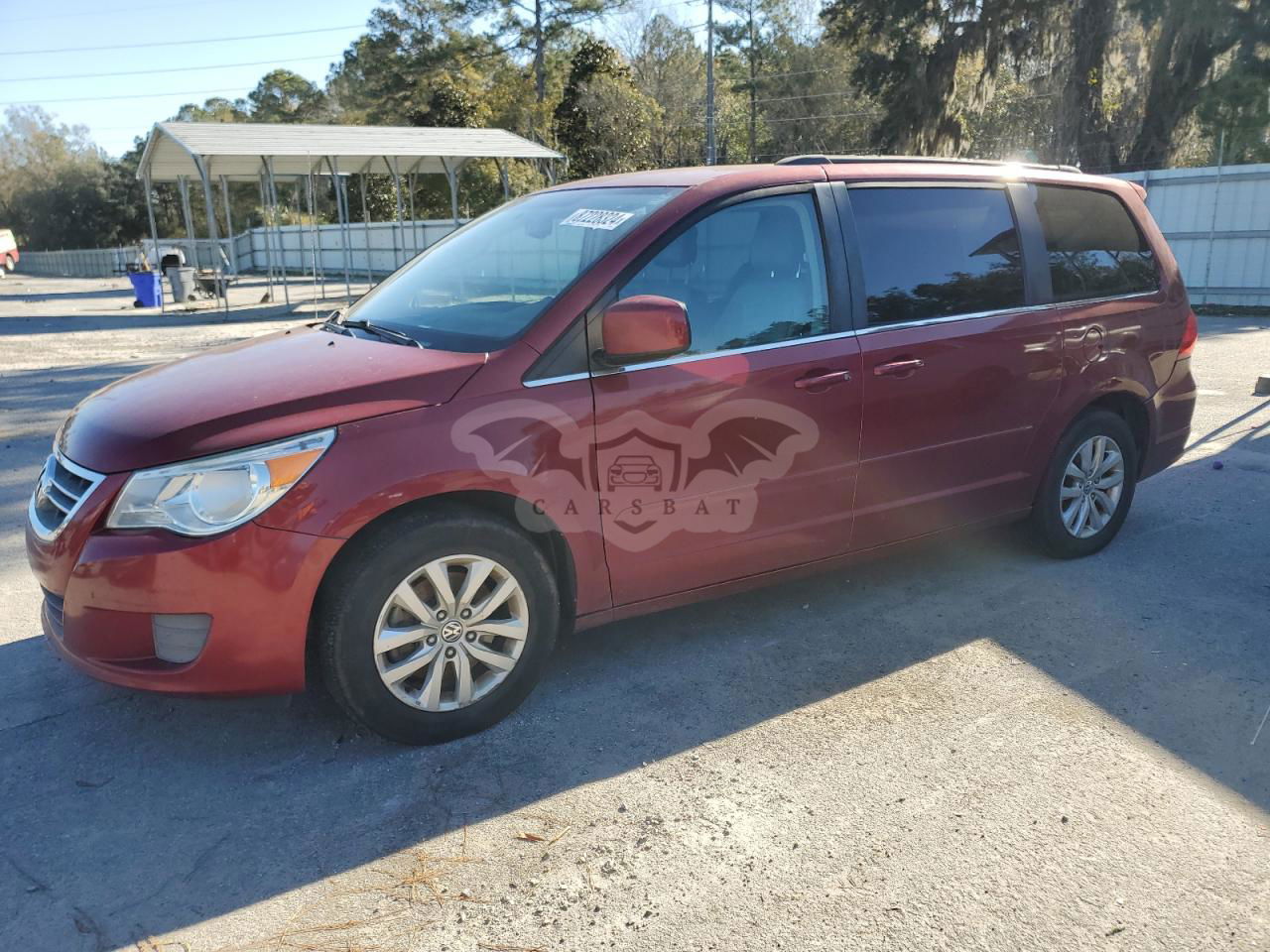 Volkswagen Routan SE 3.6L  6 2012
